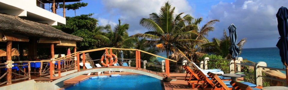 Seychelle-szigetek: Hotel Patatran Village *** La Digue