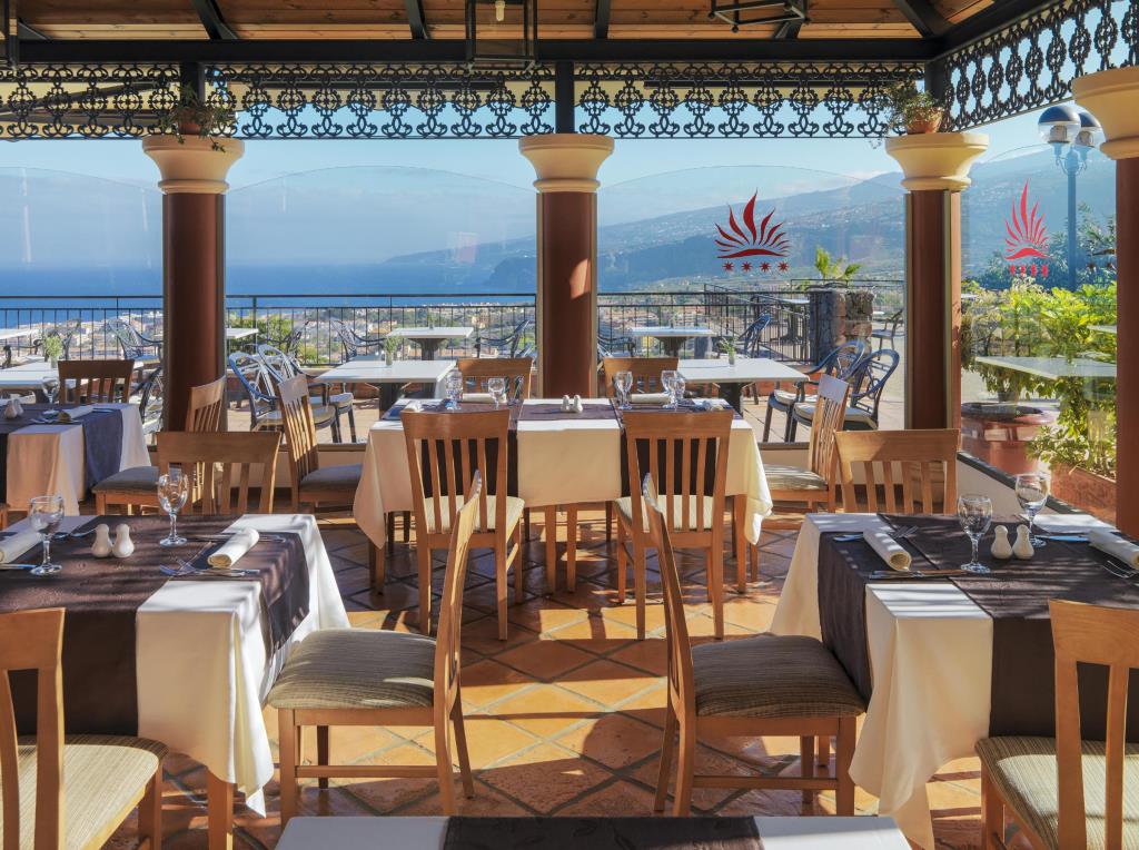 Hotel Las Aguilas **** Tenerife (nyár)