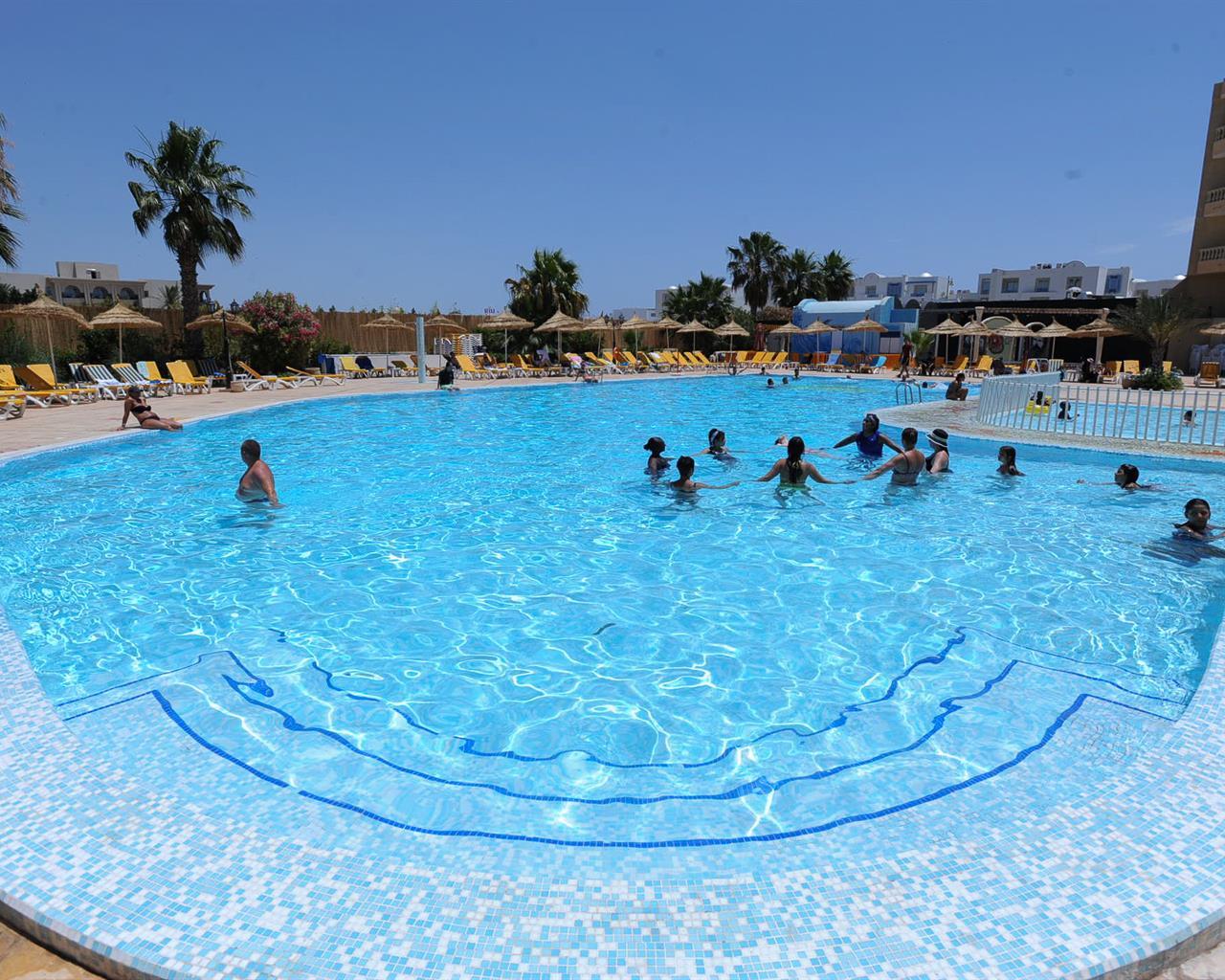 houda yasmine hammamet 4 тунис