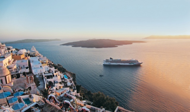 A Görög-szigetek kincsei 8 napos hajóút a Norwegian Jade luxushajó fedélzetén