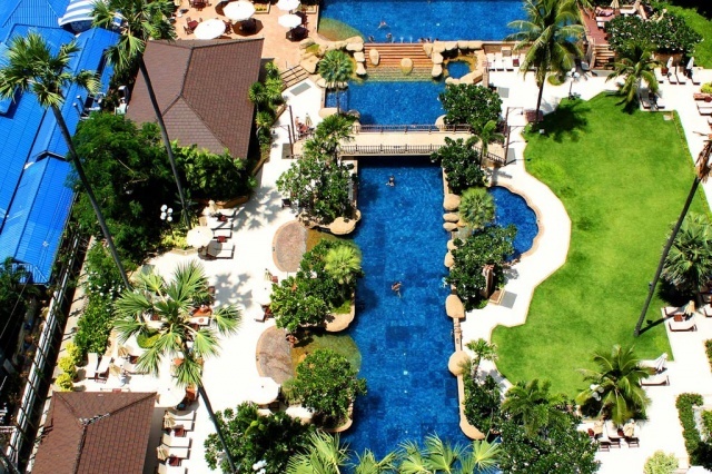 Jomtien Palm Beach Hotel **** Pattaya