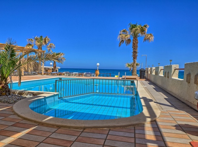 Jo-An Beach Hotel (Ex-Aparthotel Sea Front) **** Adelianos Kampos