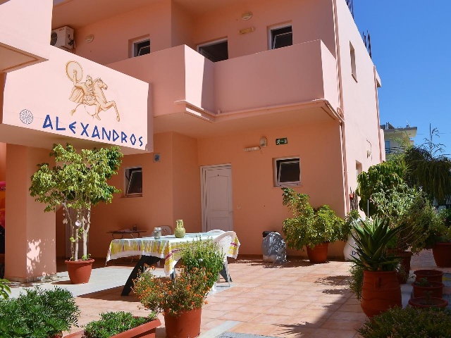Alexandros Apartmanház - Nyugat-Kréta, Agia Marina