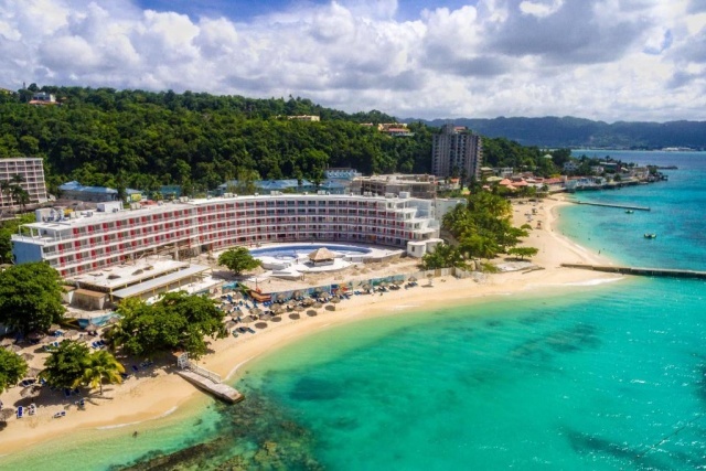 Royal Decameron Cornwall Beach Hotel **** Jamaika, Montego Bay