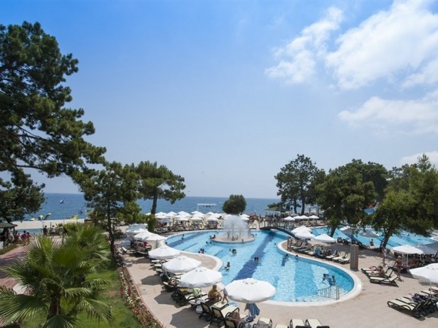 Crystal Aura Beach Resort Hotel ***** Kemer