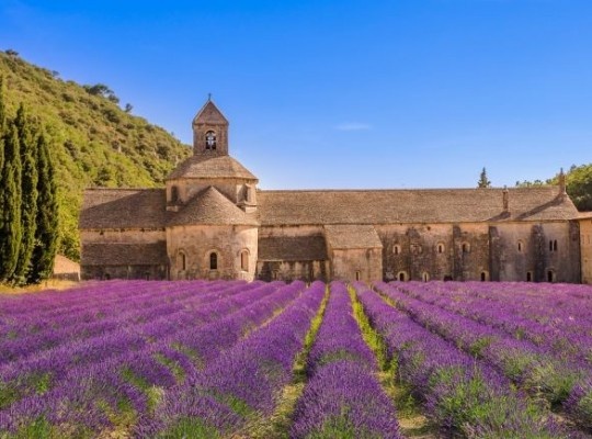 Provence és a francia Riviéra - csoportos utazás tengerparti nyaralással 2022.06.26.-07.03.