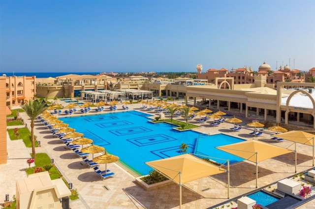 1éj Kairó 4*+ 1éj Luxor 5* + 5éj Hotel Pickalbatros Aqua Vista Resort 4* Hurghada