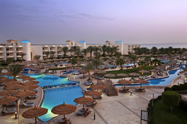 1 éj Kairó 4* + 6 éj Long Beach Resort 4* (ex. Hilton)