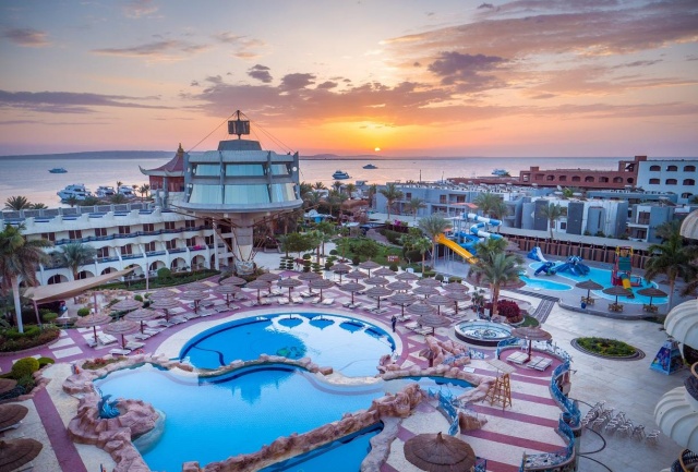 Pyramids Park Resort 4* - Nile cruise 5* - Sea Gull Beach Resort 4*