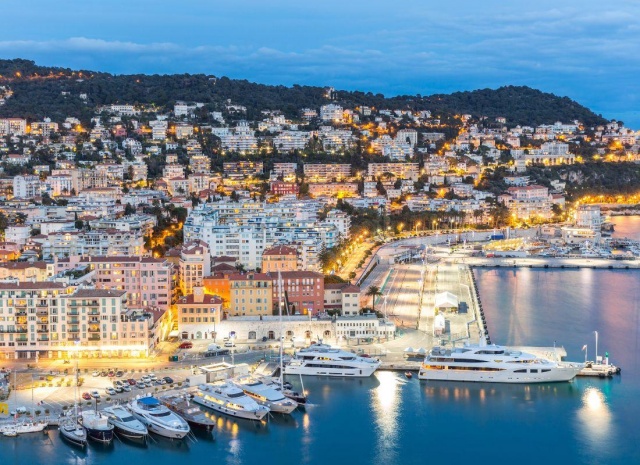 Nizza és Monaco: karneváli hangulatban