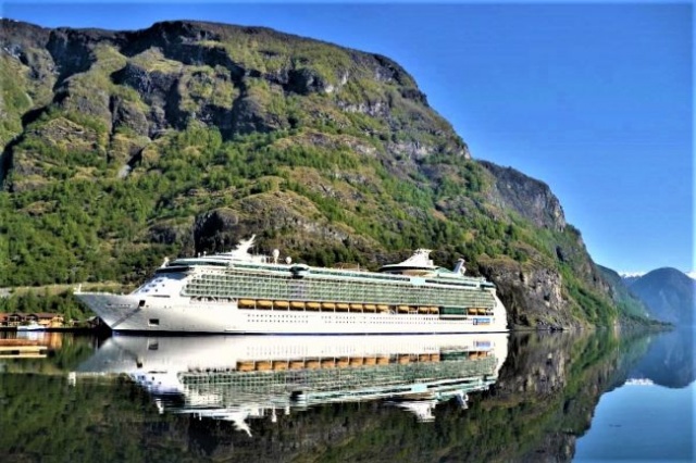 A norvég fjordok és az Északi-fok - csoportos hajóút magyar idegenvezetővel 2023.06.17-29.