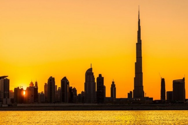 Az Emirátusok ékkövei: Dubaj és Abu Dhabi – csoportos utazás magyar idegenvezetővel 2024.03.13-18.