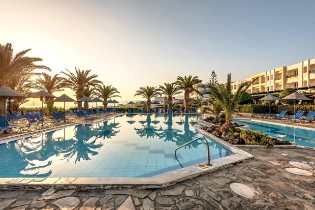 Mediterraneo Hotel **** Kréta, Hersonissos