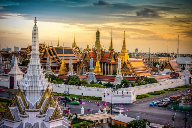 Szilveszter Thaiföldön, Bangkok-i városnézés, nyaralás Phuketen