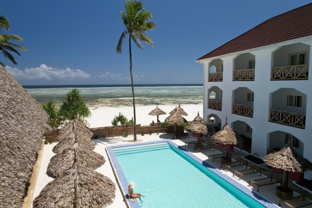 Sun Bay Mlilile Beach Hotel **** Zanzibár (charter járattal)