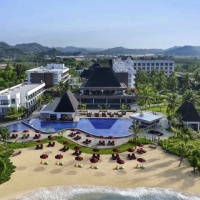 Hotel Pullman Lombok Mandalika Beach Resort ****+ Lombok